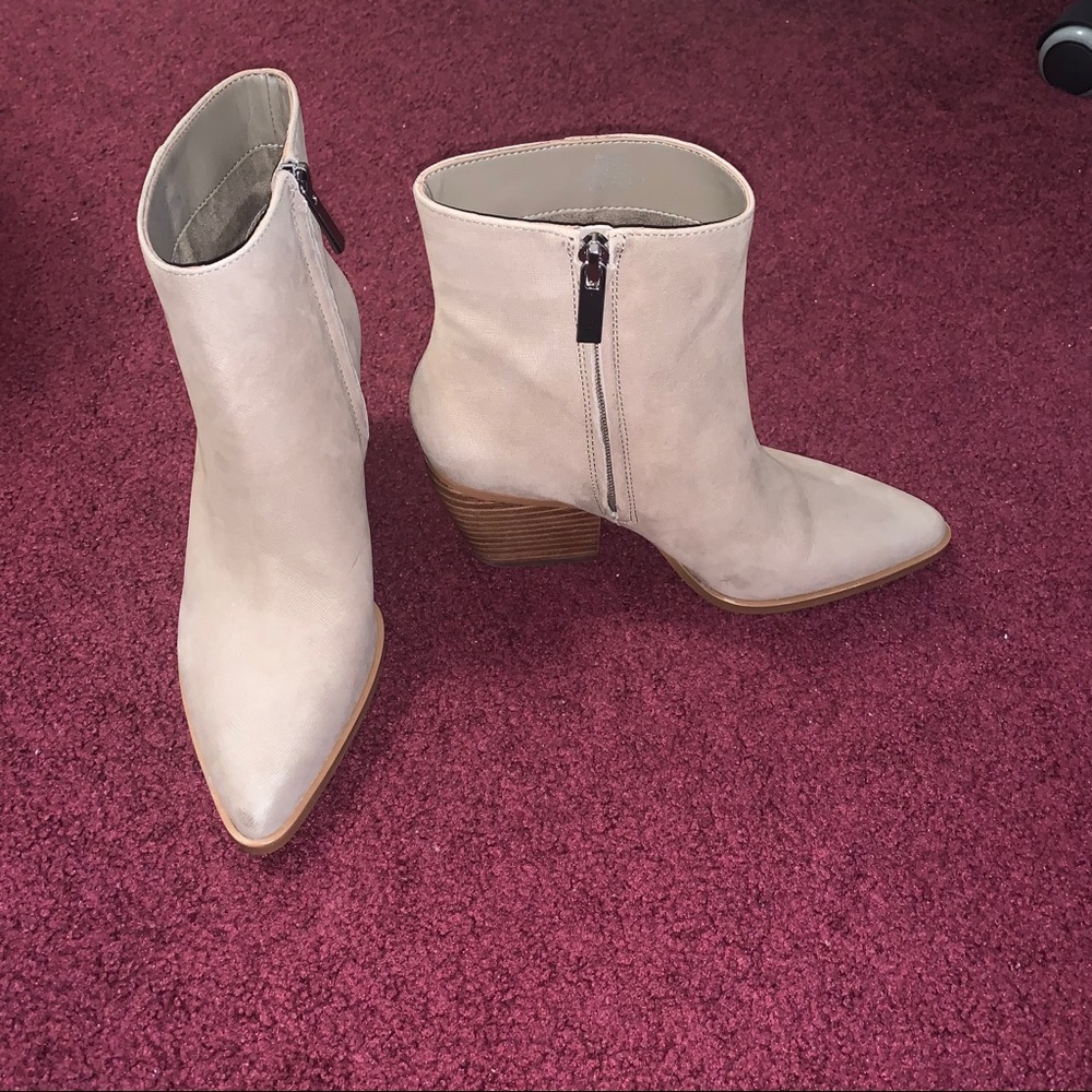 Enzo Angiolini Booties